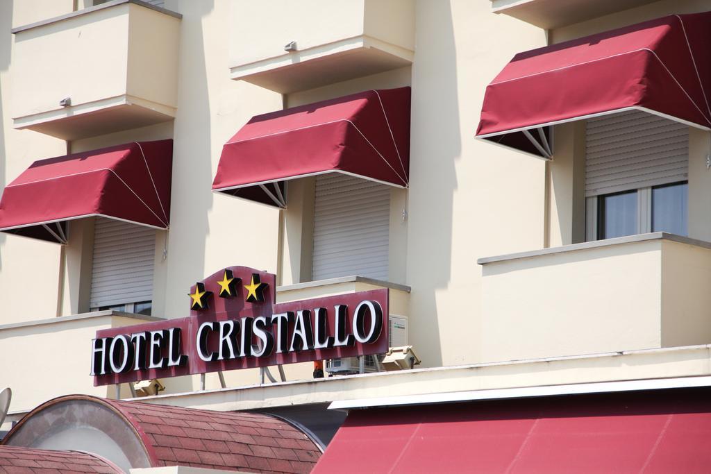 Hotel Cristallo Fano Exterior photo